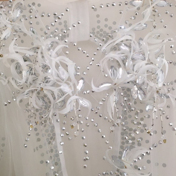 WHITE ANGEL DRESS HAND BEADED FEATHER COUTURE GOWN - Picture 10 of 16